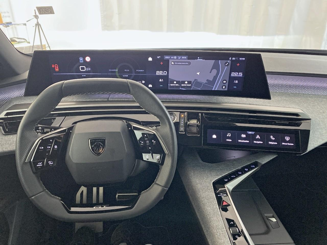 Peugeot 5008 hybrid 145 ch e-dcs6 gt — photo 15