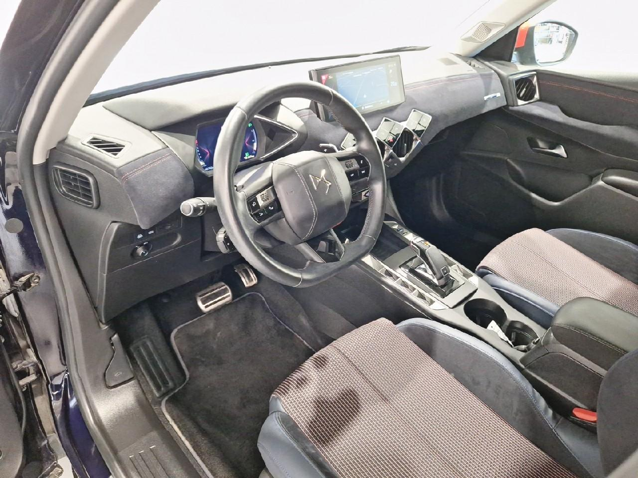 Ds Ds 3 crossback puretech 130 eat8 ines de la fressange p — photo 12