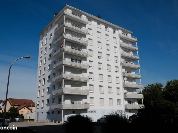 Appartement 67 m² avec grand balcon et ascenseur - Audincourt