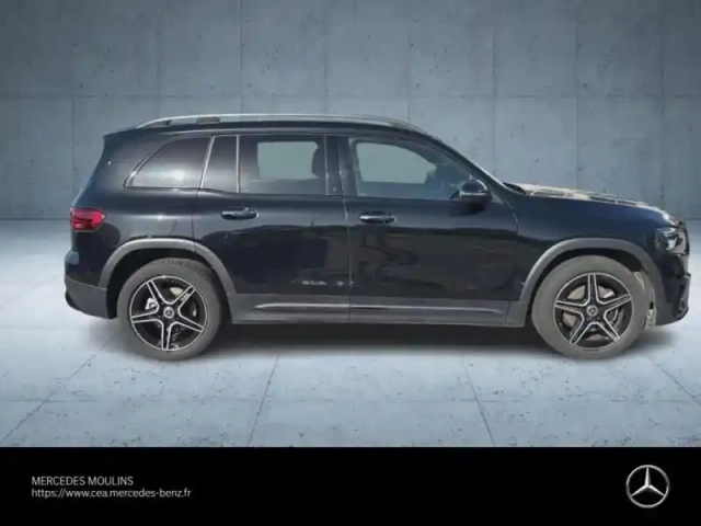 Mercedes Glb 200d 150ch amg line 8g dct — photo 4