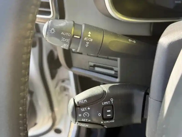 Citroën C5 Aircross 1.5 bluehdi 130 live — photo 22