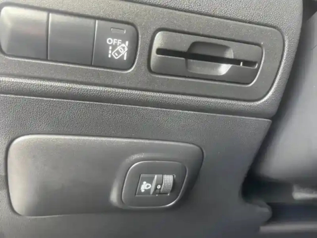 Citroën C3 Aircross puretech 110ch s&amp;s shine — photo 12