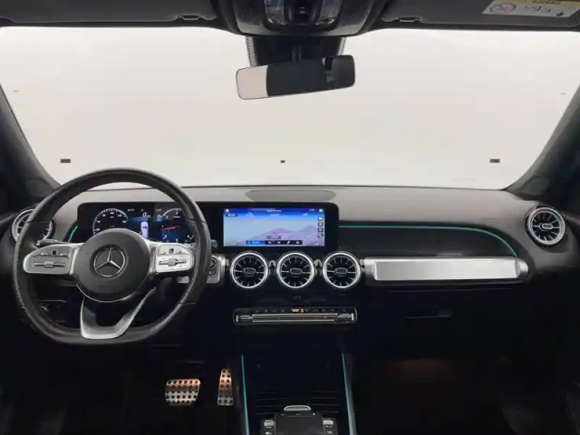 Mercedes Glb 200 d 8g-dct — photo 31