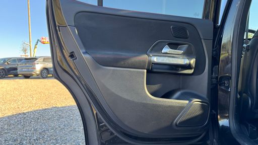 Mercedes Classe GLB 220 d 190 4Matic 8G-Tronic - AMG Line – 2021 – 80943 km – Diesel – Boîte Automatique — photo 34