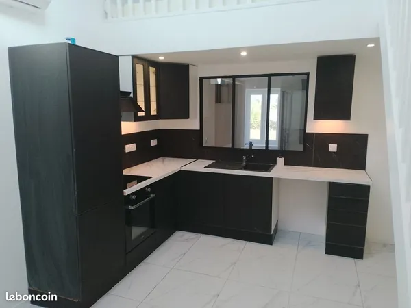 Appt 3 chambres 900 st maur