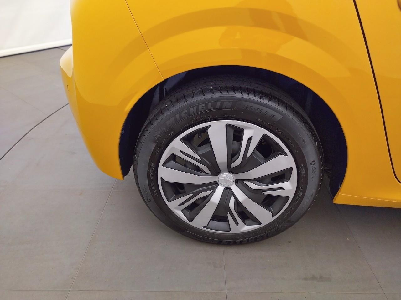 Peugeot 208 puretech 75 s&s bvm5 active pack — photo 27