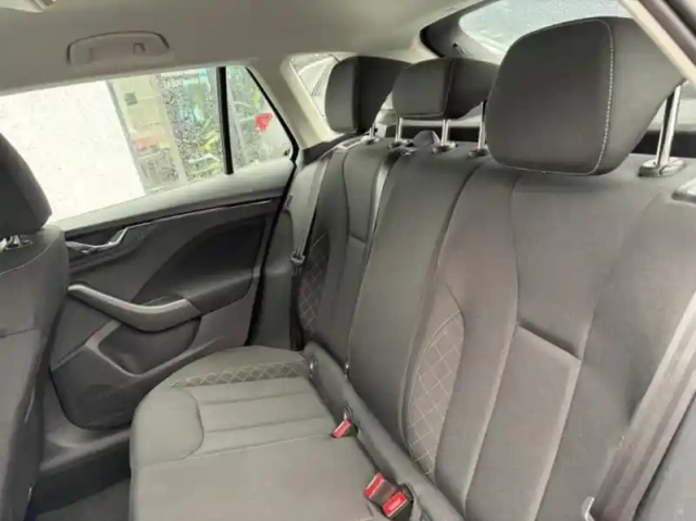Skoda Kamiq 1.0 tsi evo 110ch ambition — photo 6