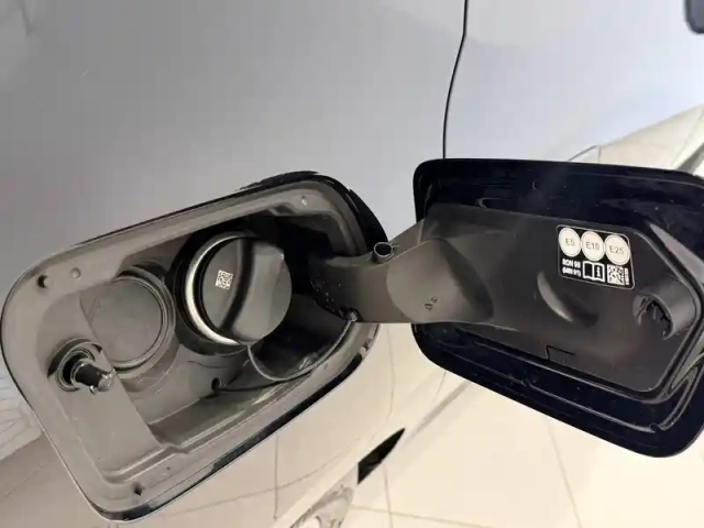 Bmw Serie 2 active tourer 218i 136 ch dkg7 — photo 11