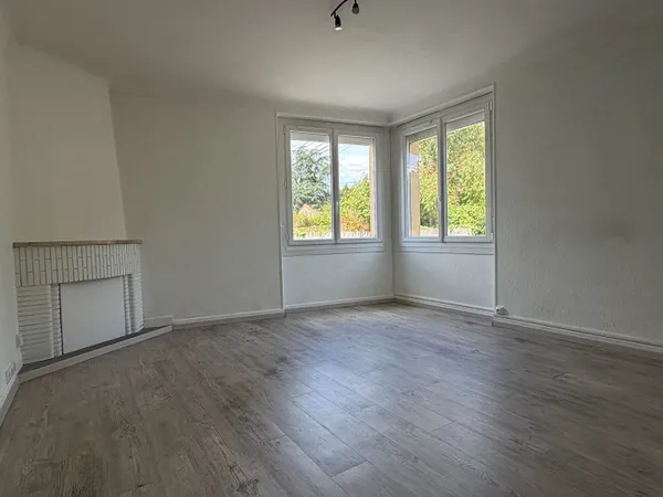 Maison Labruguiere 4 pièce(s) 126 m2
