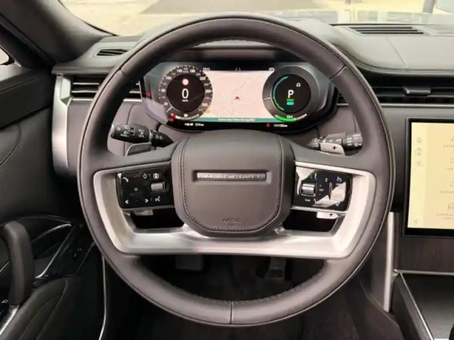Land Rover Range Rover 3.0 p550e 550ch phev autobiography swb — photo 32