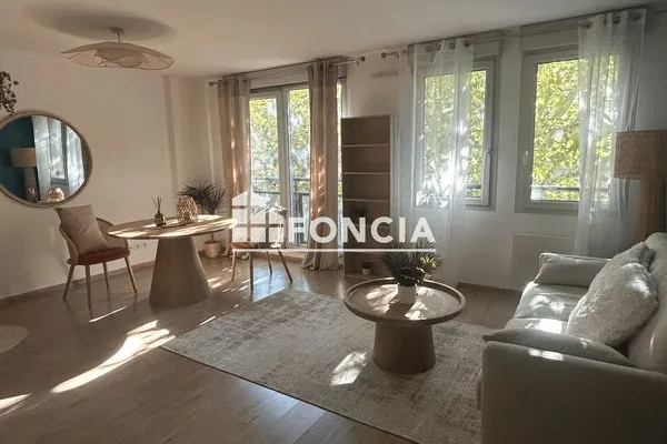 Appartement meublé 2 pièces 49 m²