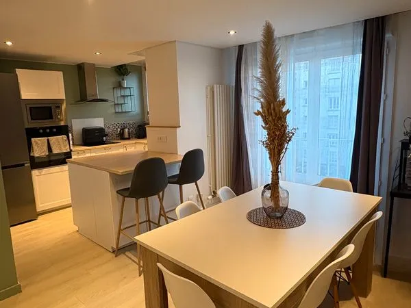 Loue appartement meublé