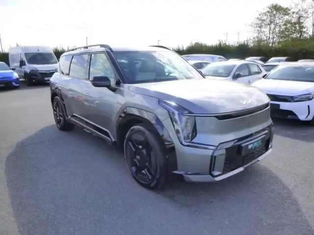 Kia Ev9 385ch 99,8kwh gt-line business 4wd — photo 3