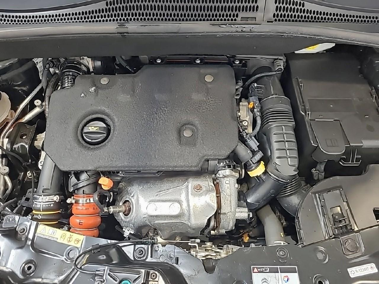 Citroën C3 Aircross bluehdi 120 s&s eat6 shine pack — photo 15