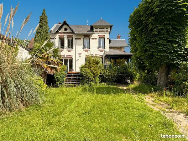 Maison 6 pièces 144 m²