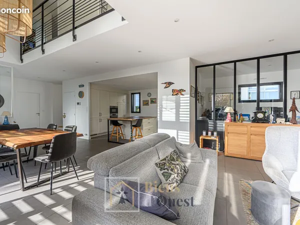 Maison 6 pièces 160 m²