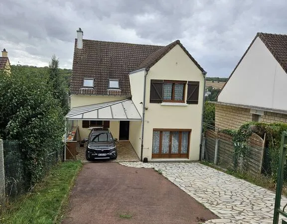 Maison 6 pièces 183 m²