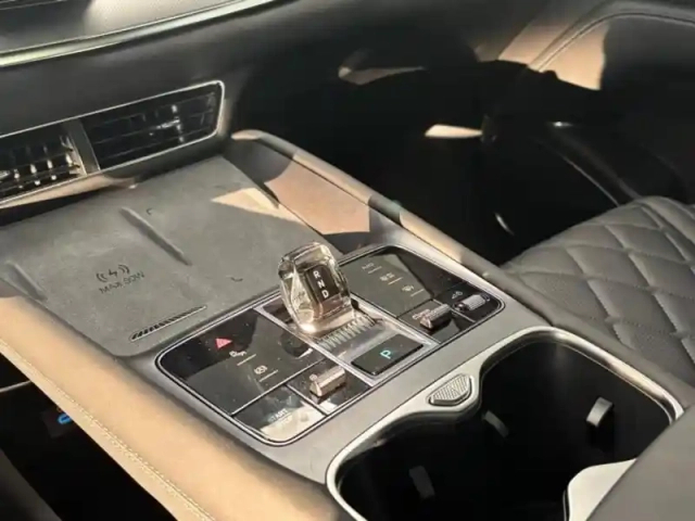 Byd Sealion 7 530ch - 91,3 kwh excellence awd — photo 12