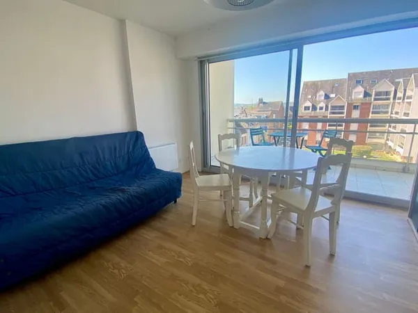 Studio 1 pièce 24 m²