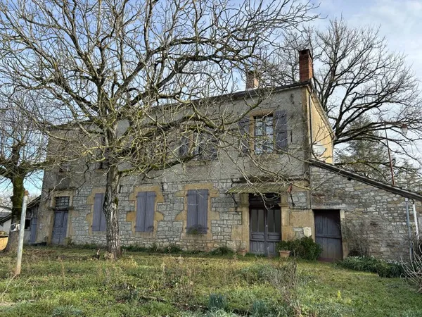 MAISON A RESTAURER