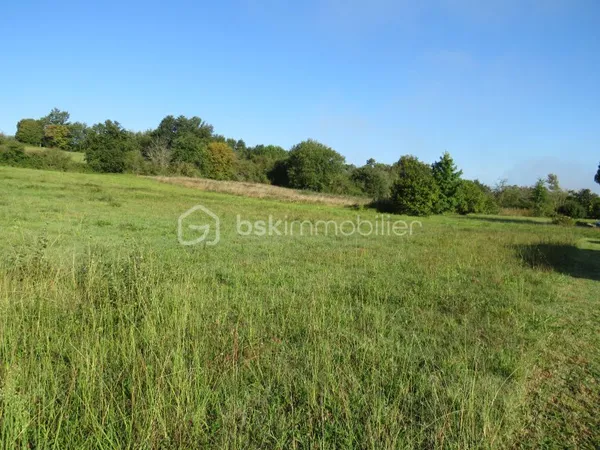 Terrain 3895 m²