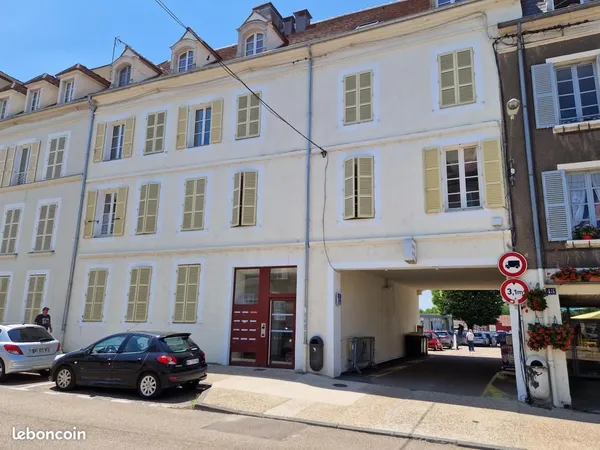 Appartement 3 pièces 81 m²