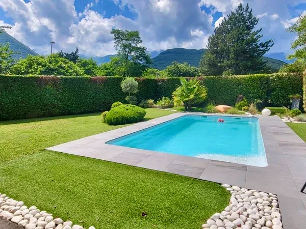 Propriété contemporaine avec belles prestations proche de Grenoble