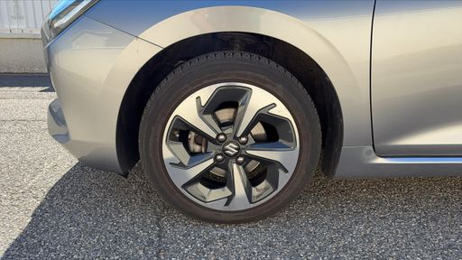 Suzuki Swift 1.2 Dualjet 83 Hybrid - Pack – 2024 – 34050 km – Hybride essence – Boîte Manuelle — photo 17