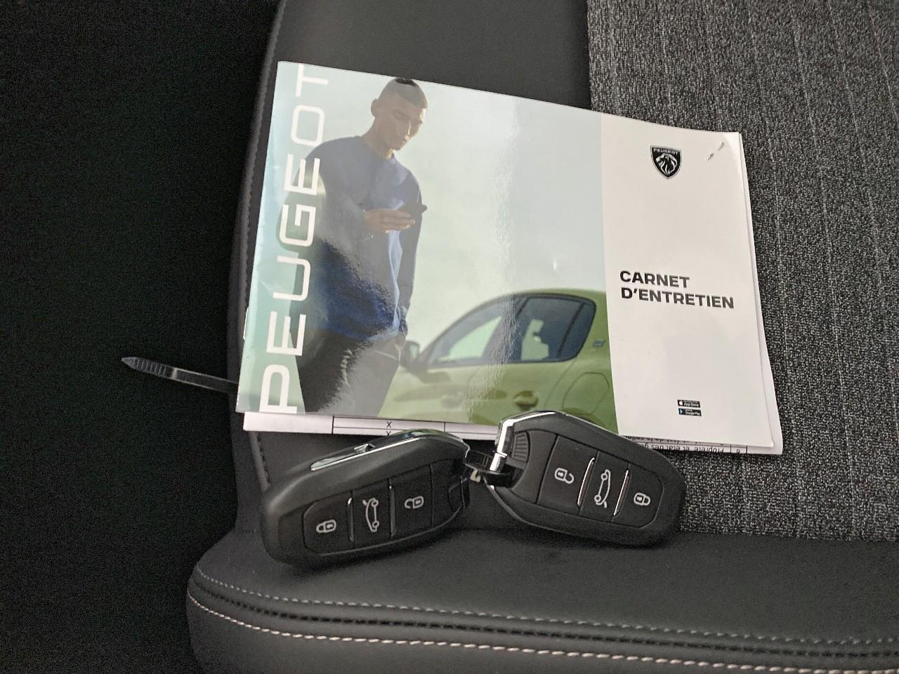 Peugeot 5008 hybrid 145 ch e-dcs6 allure — photo 18