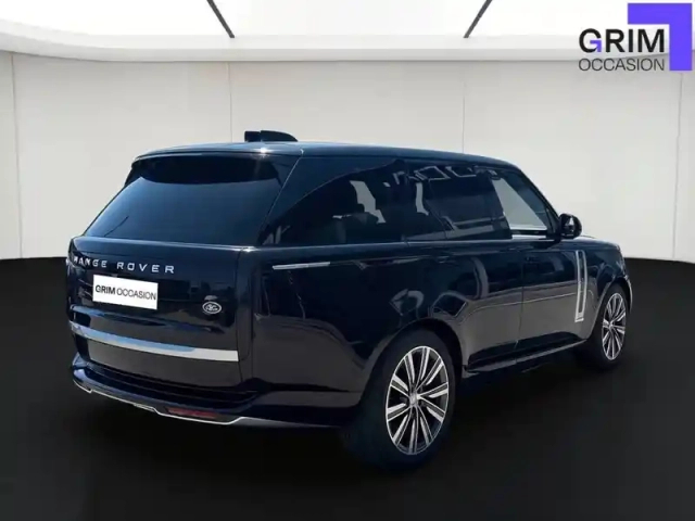Land Rover Range Rover swb p440e phev awd — photo 2