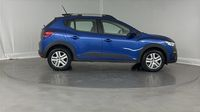 Dacia Sandero 1.0 TCe 90ch Stepway Confort -22 — photo 4