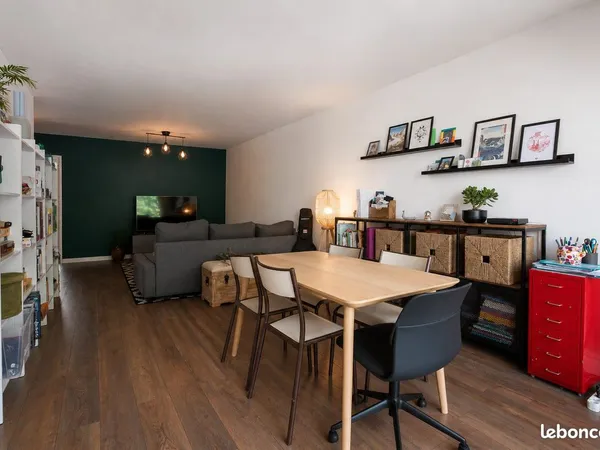 Appartement 3 pièces 82 m²