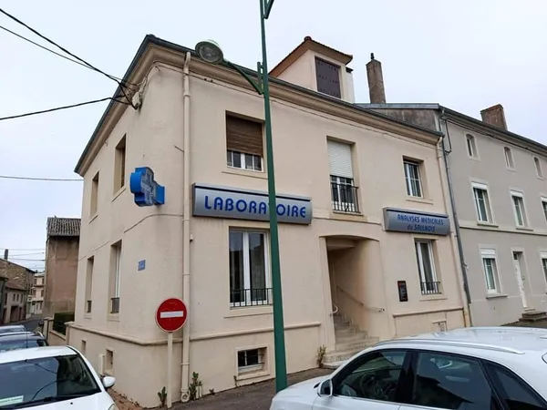 Maison 8 pièces 200 m²