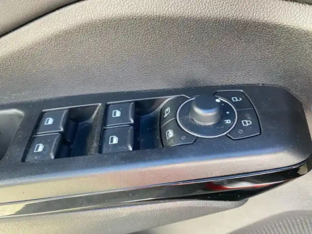 Ford Puma 1.0 ecoboost hybrid 125ch st-line s&amp;s powershift — photo 28