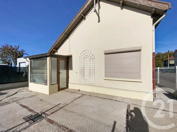 Maison 2 pièces 63 m²
