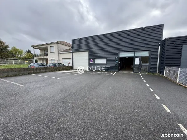 Local 460 m² Clisson
