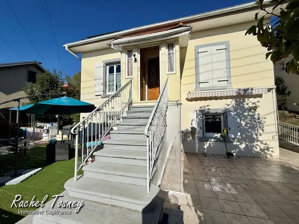 À VENDRE - Maison de caractère T5 de 113 m² avec jardin, terrasse et grand garage à Audincourt (2540