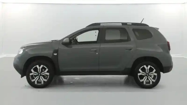 Dacia Duster eco-g 100 4x2 — photo 34