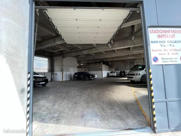 Parking Aubenas