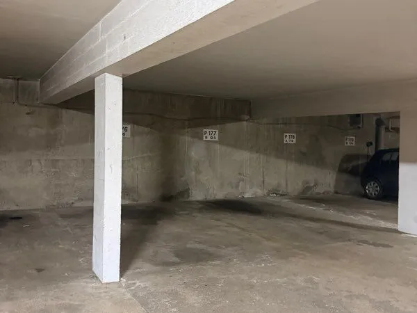 Place de parking souterrain sécurisée - Rennes Métro B