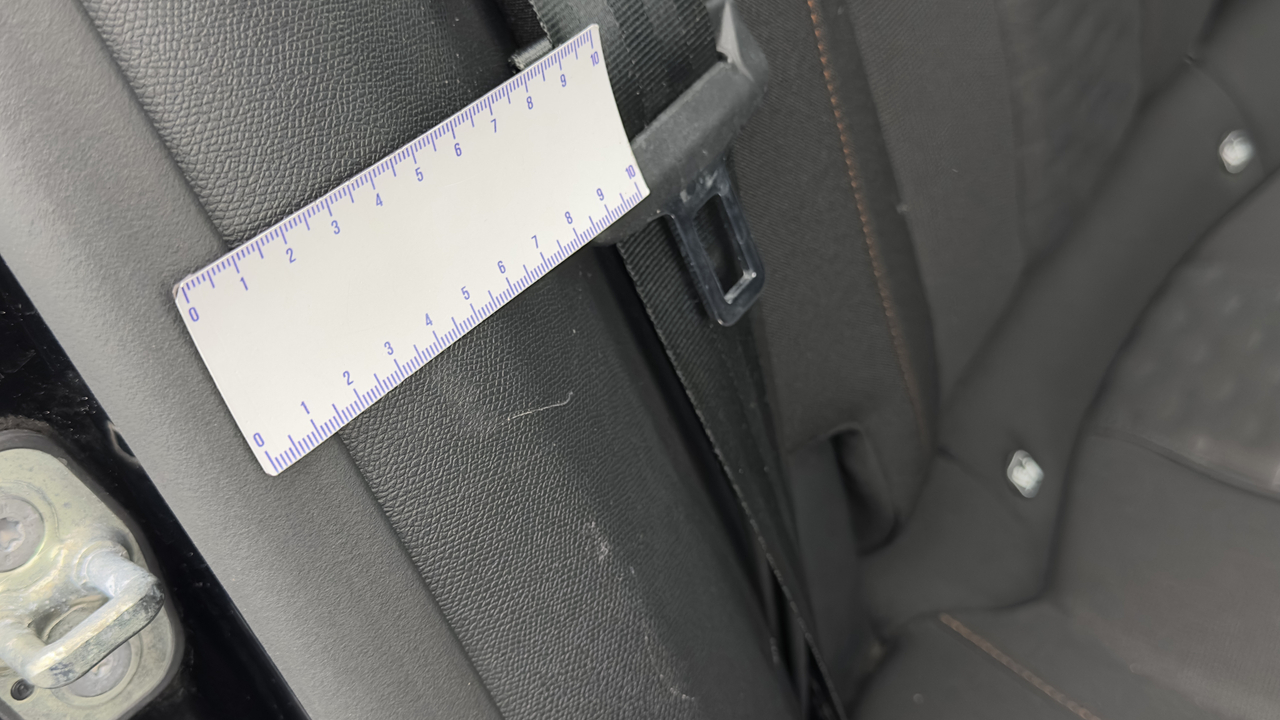 Peugeot 508 SW Hybrid 225 e-EAT8 — photo 51