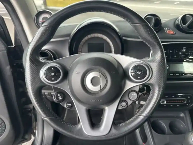 Smart Fortwo base 66 kw (453.344) — photo 18