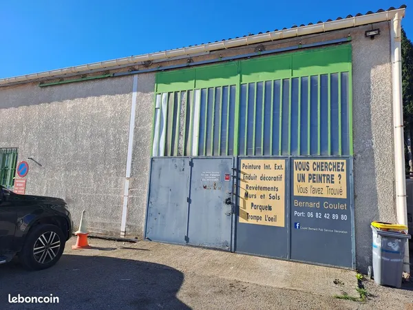 Local commercial / stockage / commerce