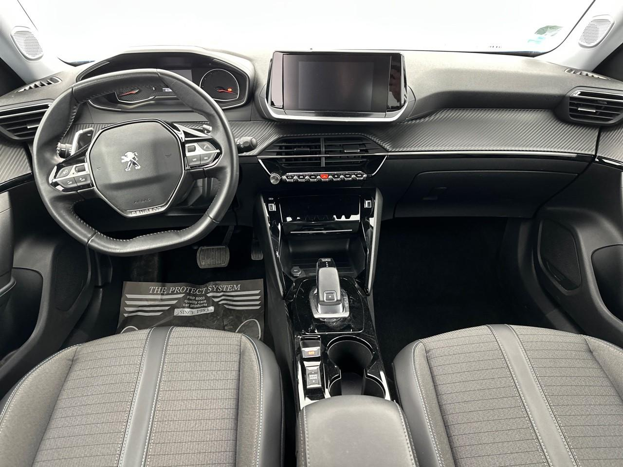 Peugeot 2008 puretech 130 s&s eat8 allure — photo 11