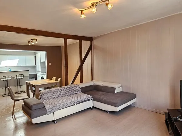 À louer : Trés Bel appartement T3 meublé et rénové à neuf