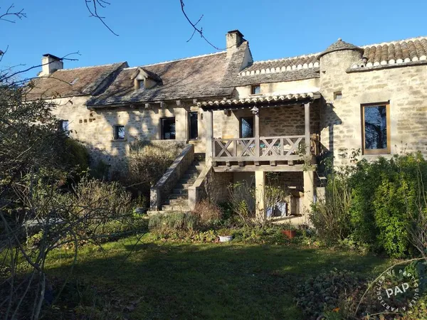 Maison 9 pièces 225 m²