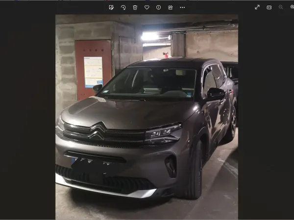 Loue parking