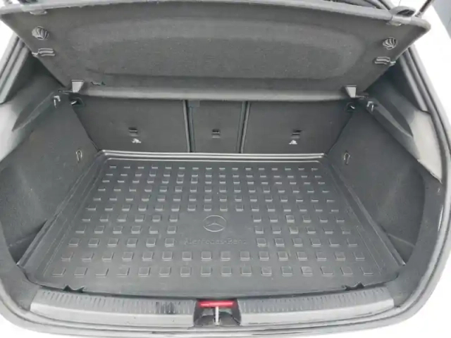 Mercedes Classe A 250 e amg line — photo 7