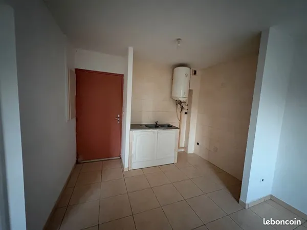 Appartement Location Saint-Denis 2p 40m² 690€