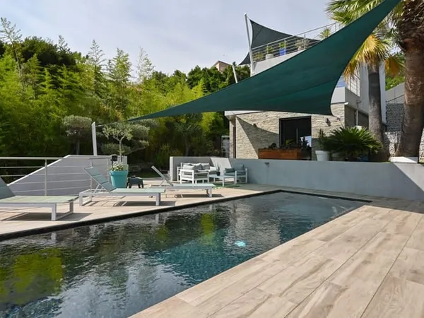 Maison 4 pièces 166 m²